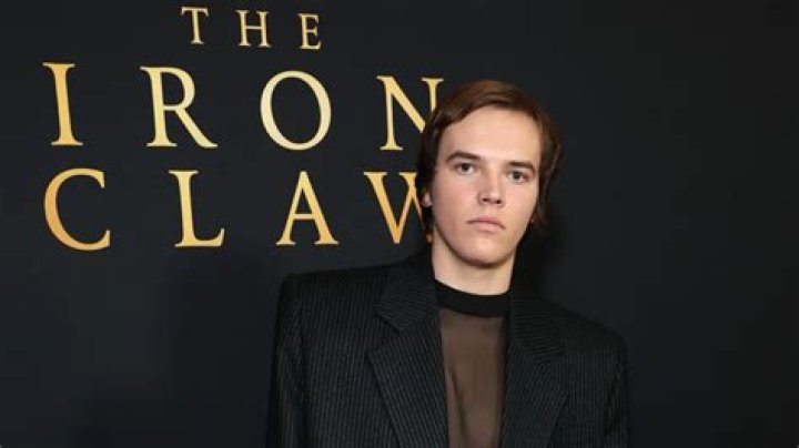 Caleb Knightley: The Rising Star of the Entertainment World