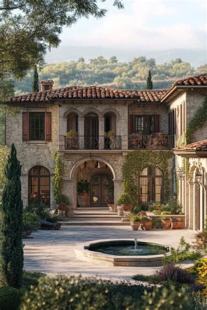 Discovering Eevie Aspen: A Journey Through Style, Creativity, and Passion