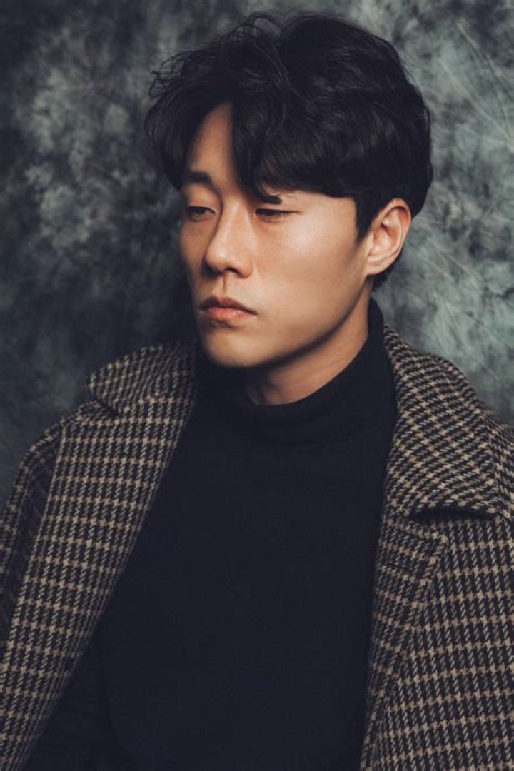 Discovering Lee Shin-Ki: A Journey Through Talent and Passion