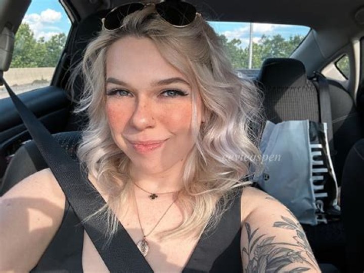 Exploring the Allure of Eevie Aspen Nude: A Deep Dive into Her Life and Artistry