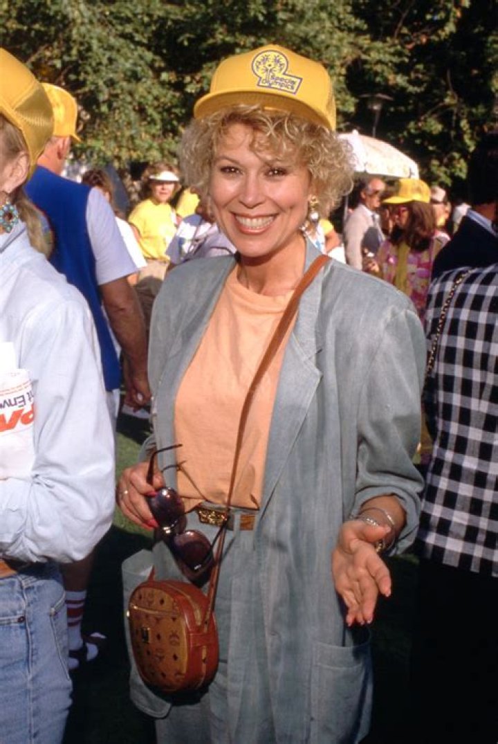 Exploring the Life and Career of Leslie Easterbrook