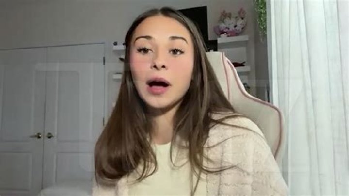 Sophieraiin OnlyFans: Unveiling the Allure of a Rising Star