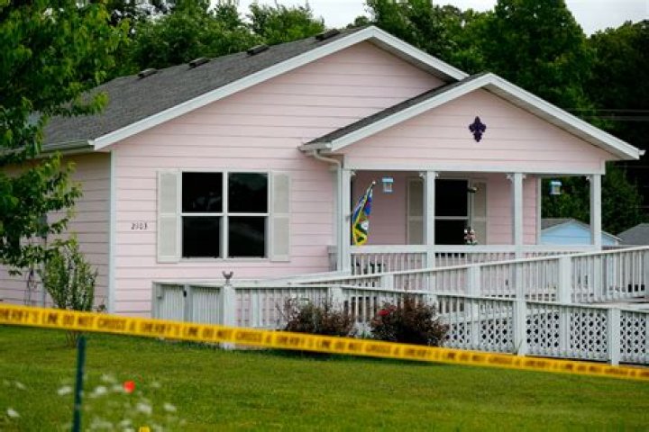 Unraveling the Mystery: Dee Dee Blanchard Crime Scene Photos