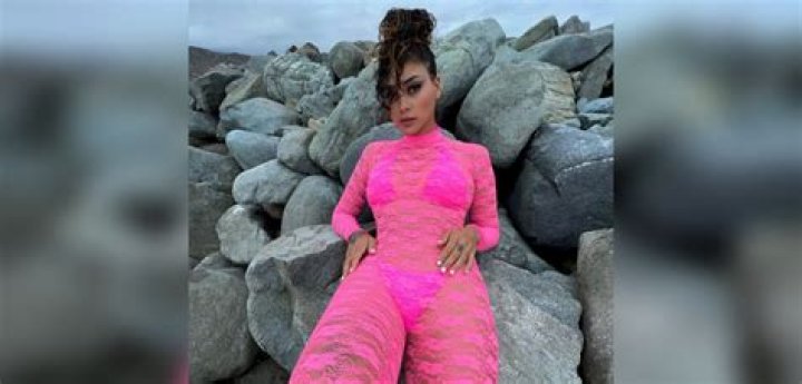 Unveiling Haleigh Cox: The Allure of Her OnlyFans Journey