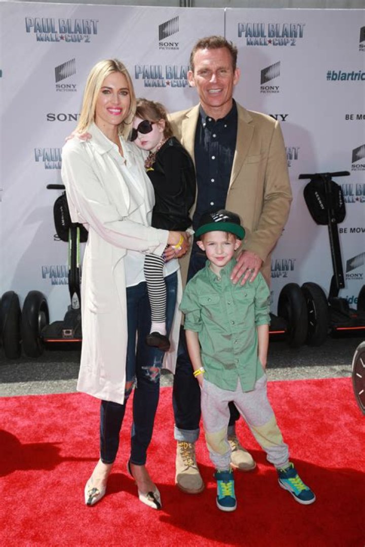 Unveiling Kristen Taekman: A Journey of Glamour and Resilience