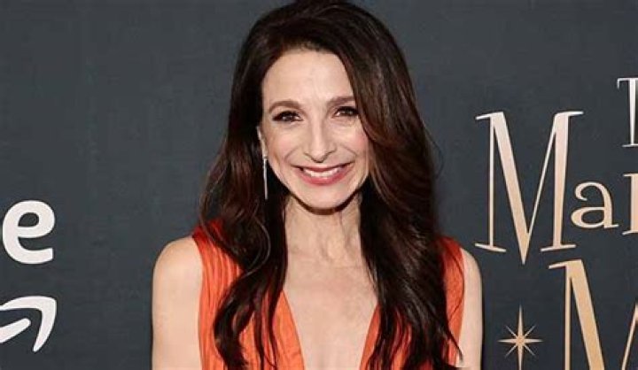 Unveiling Marin Hinkle: The Versatile Actress
