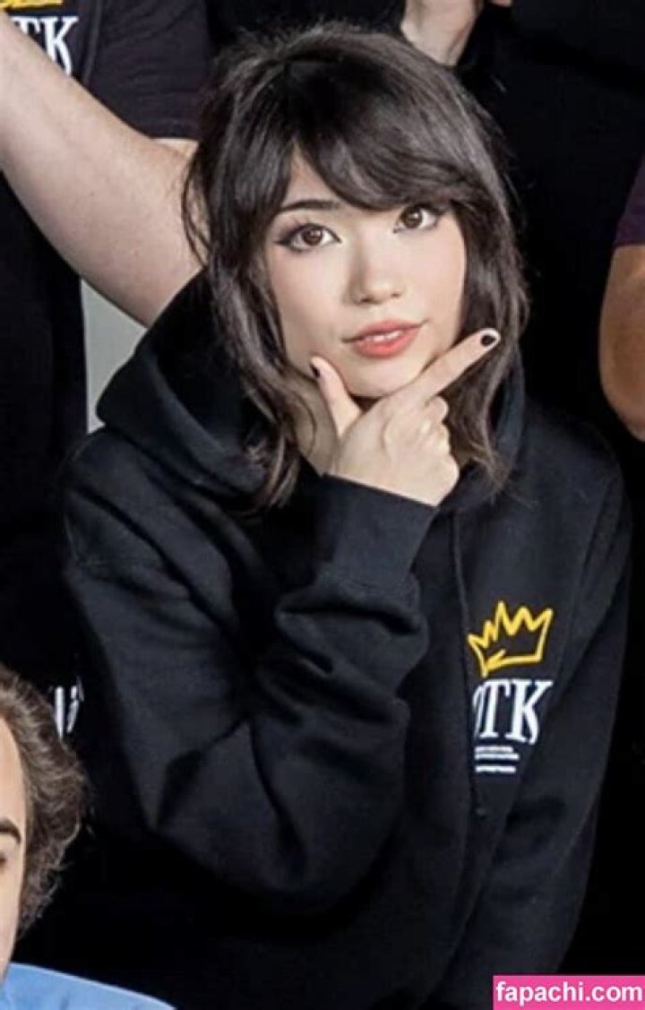 Unveiling the Allure of Emiru XXX: The Digital Sensation