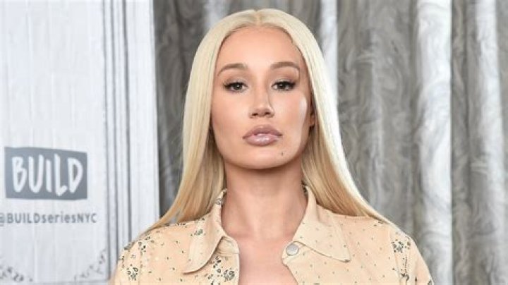 Unveiling the Controversy: Iggy Azalea and the World of Adult Entertainment