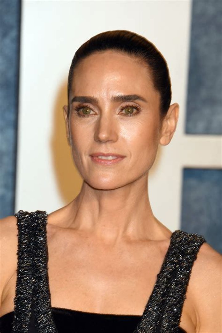 Unveiling the Enigma: Jennifer Connelly's Weight Journey